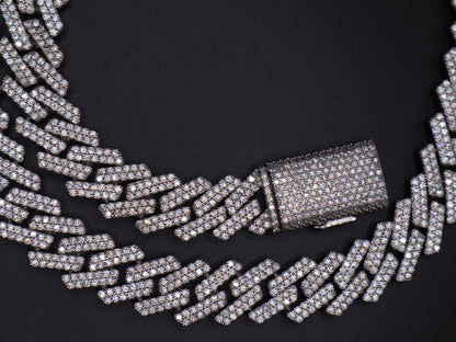 15mm Moissanite Cuban Link Chain Detail