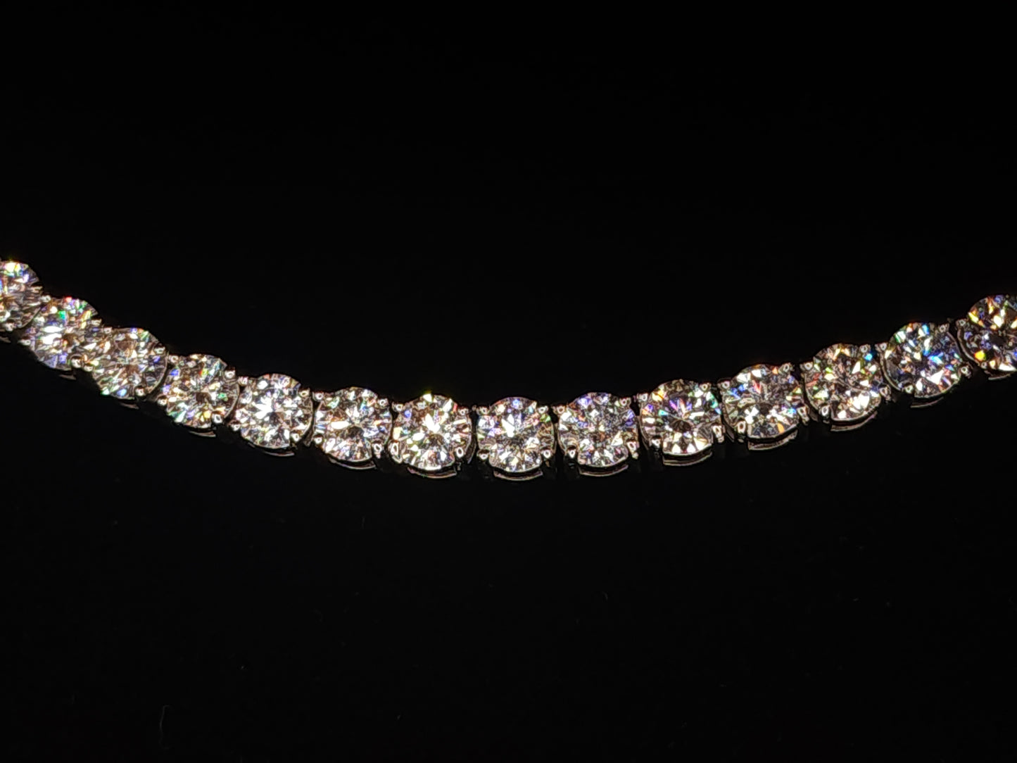 5mm Moissanite Tennis Chain Close Detail